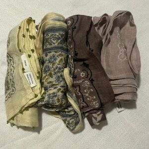 Four Chan Luu Bandanas